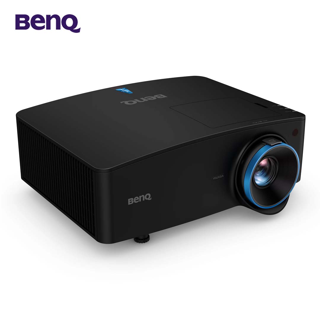 Benq LU935ST 5500 Lumens & Short Throw Lens Golf Simulator Projector