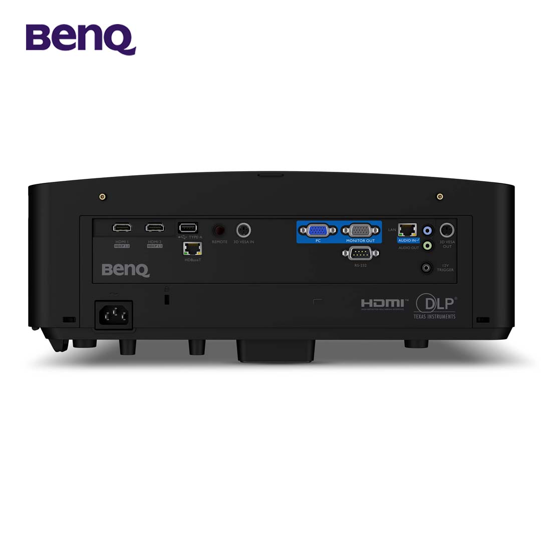 Benq LU935ST 5500 Lumens & Short Throw Lens Golf Simulator Projector